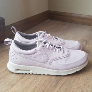 Nike Air Max Sneakers